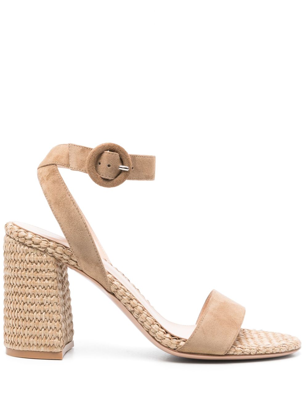 Gianvito Rossi
85mm 샌들